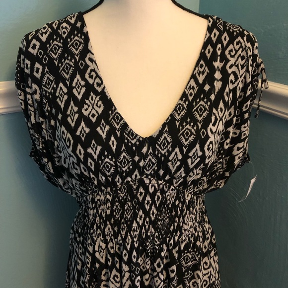Old Navy Black and White Geometric Patterned Dress L New - Picture 4 of 13